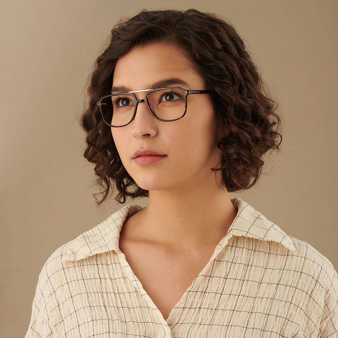 Vincent Chase Online Light Brown Full Rim Square left side