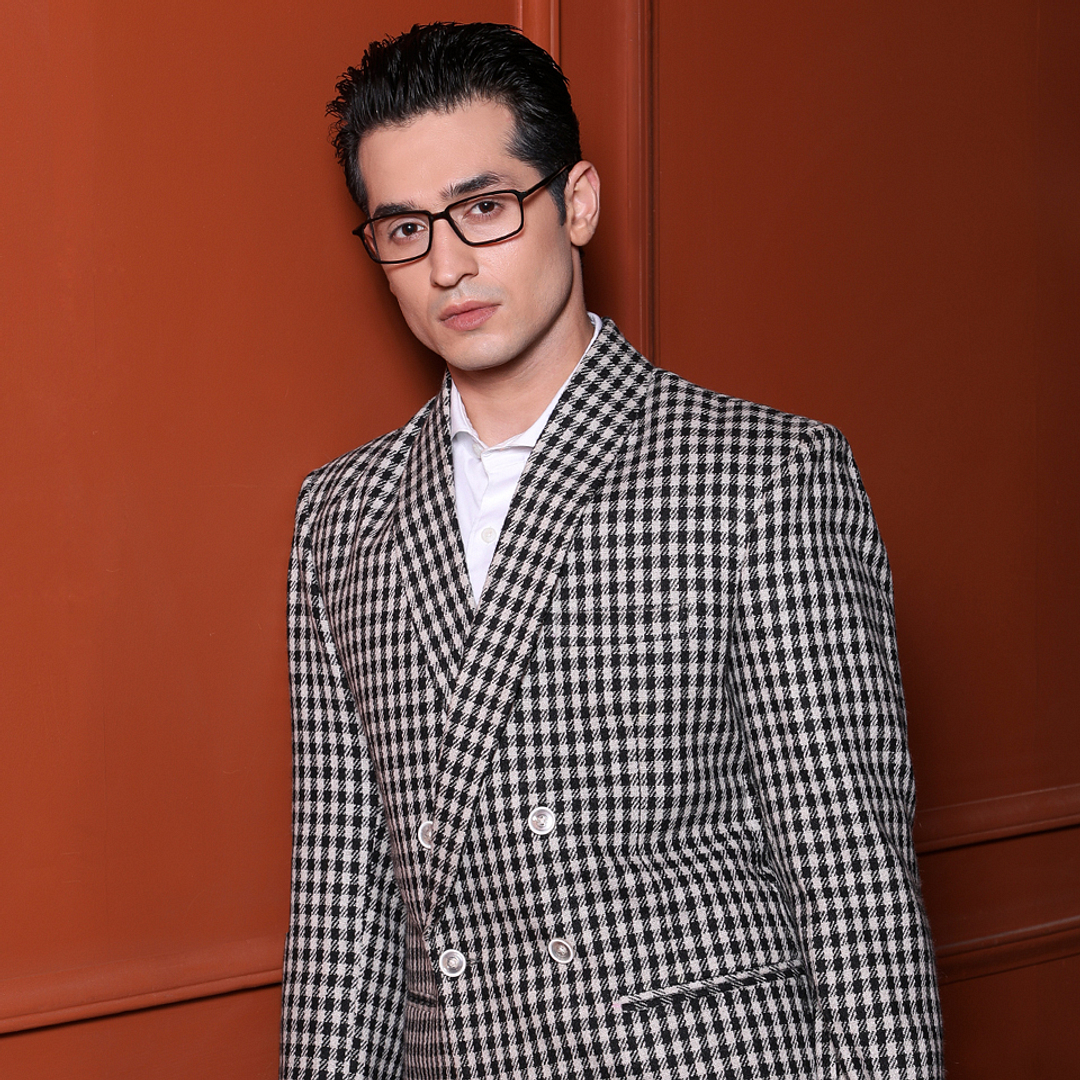 Vincent Chase Online Tortoise Full Rim Rectangle left side