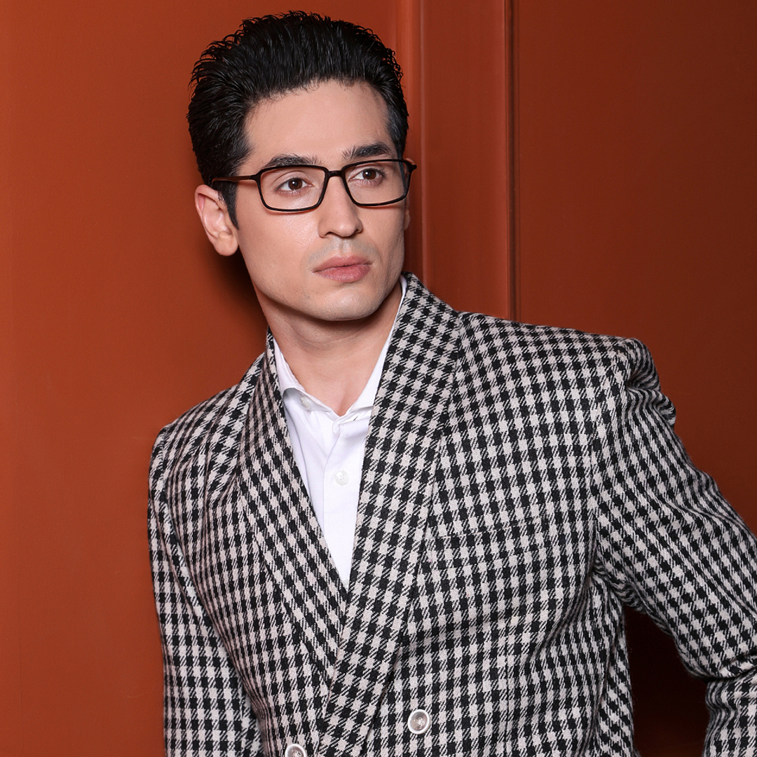 Vincent Chase Online Tortoise Full Rim Rectangle right side