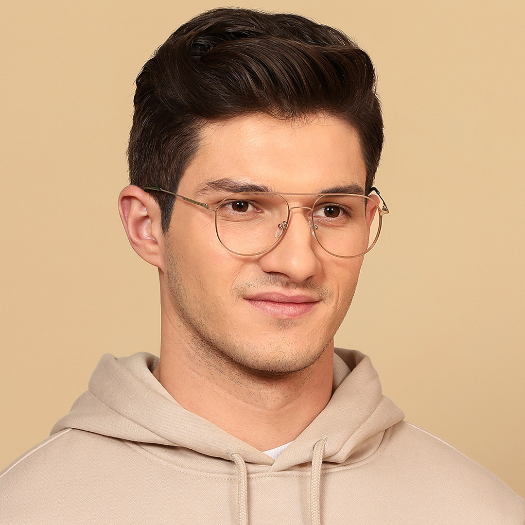 Vincent Chase Online Gold Full Rim Aviator left side