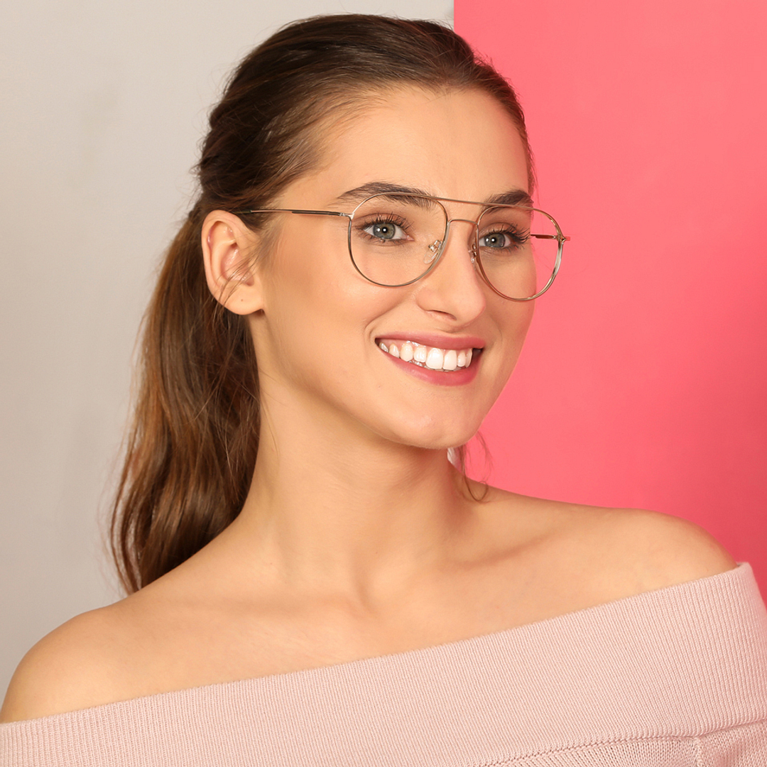 Vincent Chase Online Gold Full Rim Aviator right side