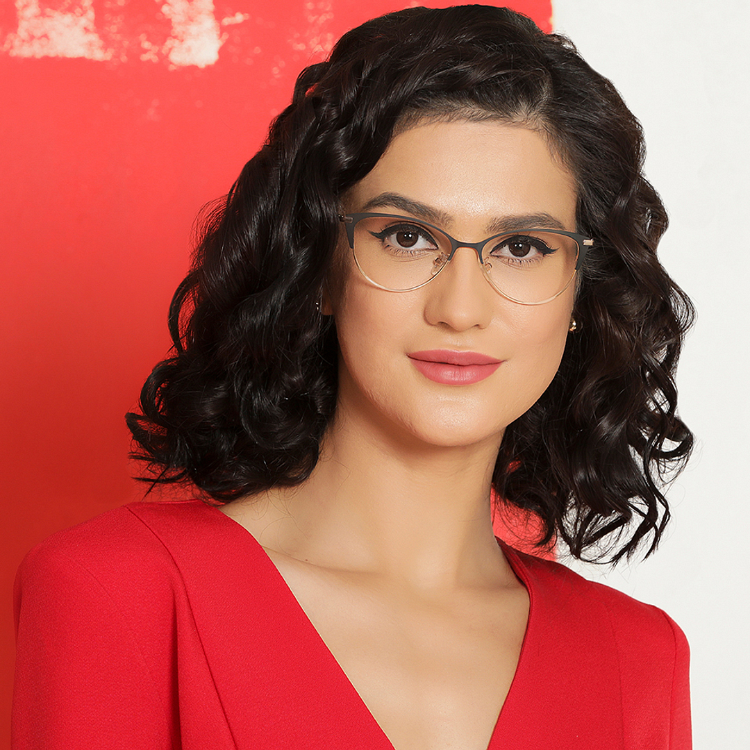 Vincent Chase Online Black Full Rim Cat Eye left side