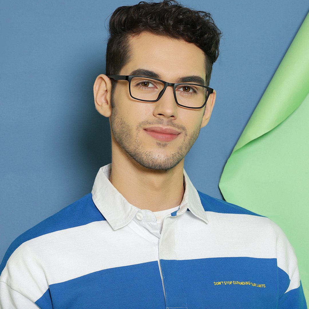 Lenskart Air Black Full Rim Rectangle right side