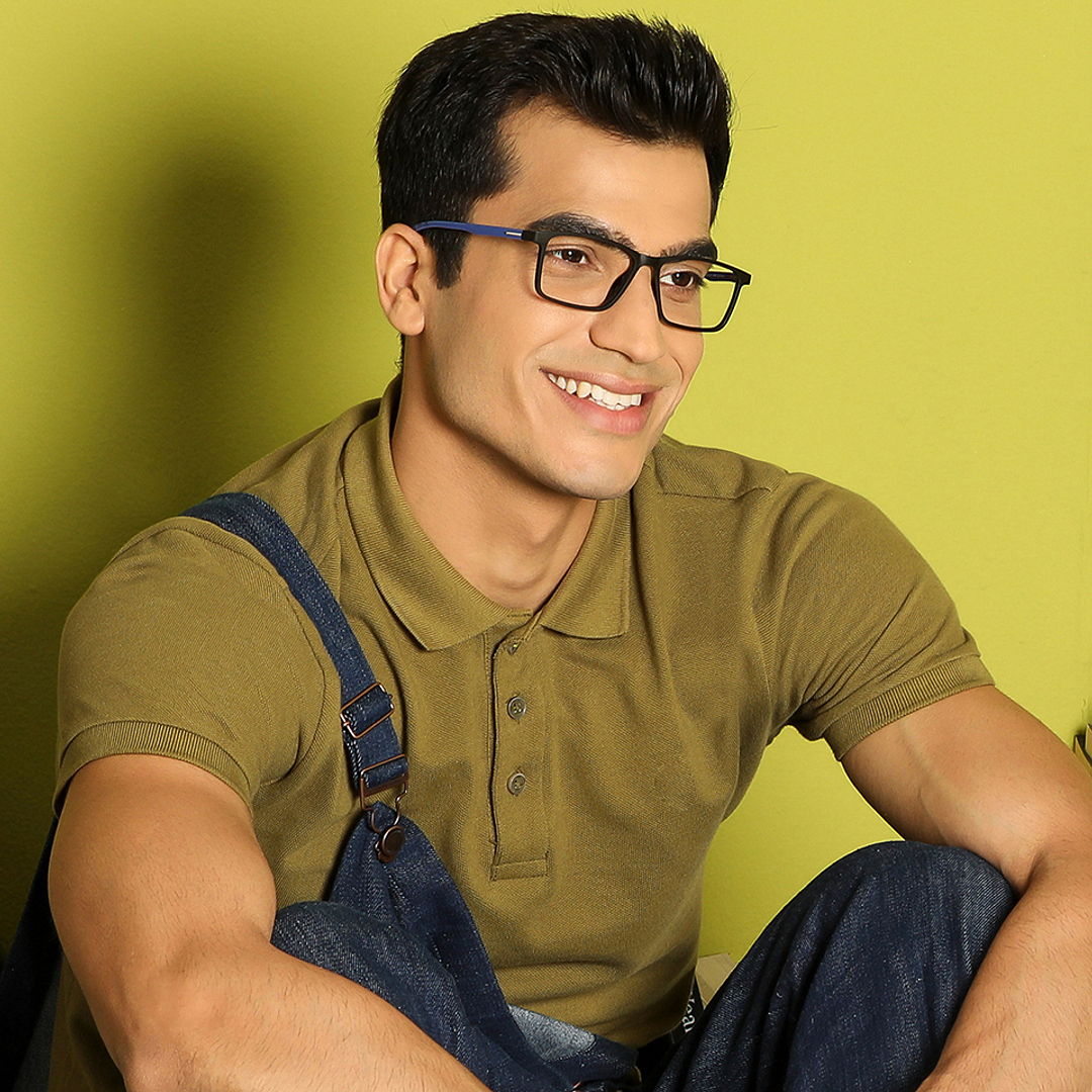 Vincent Chase Online Black Full Rim Rectangle left side