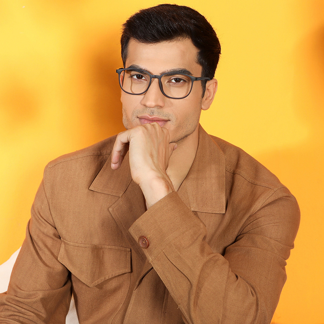 Vincent Chase Online Gray Transparent Full Rim Square left side