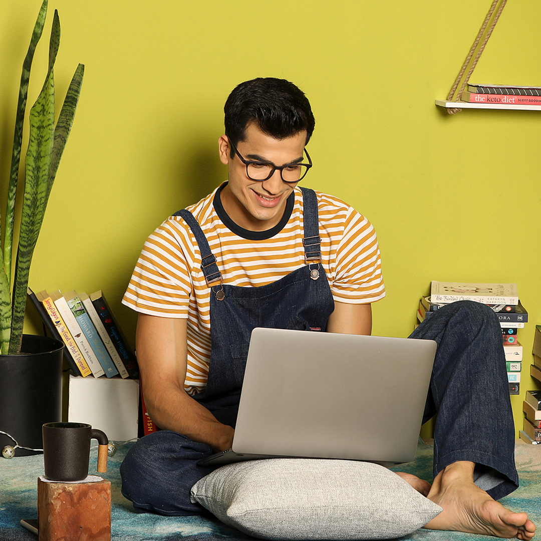 Vincent Chase Online Gray Transparent Full Rim Square right side