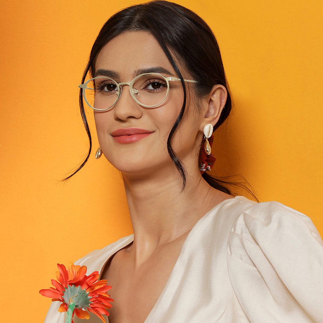 Vincent Chase Online Gold Full Rim Round left side