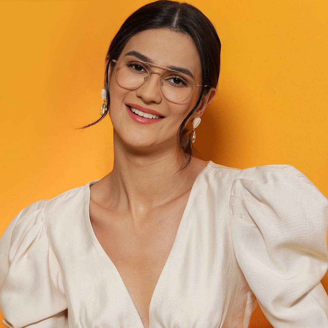 Vincent Chase Online Gold Full Rim Aviator right side