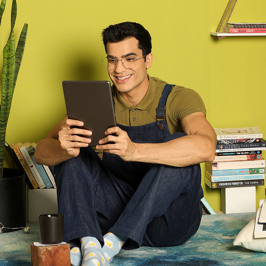 Vincent Chase Online Silver Full Rim Square right side