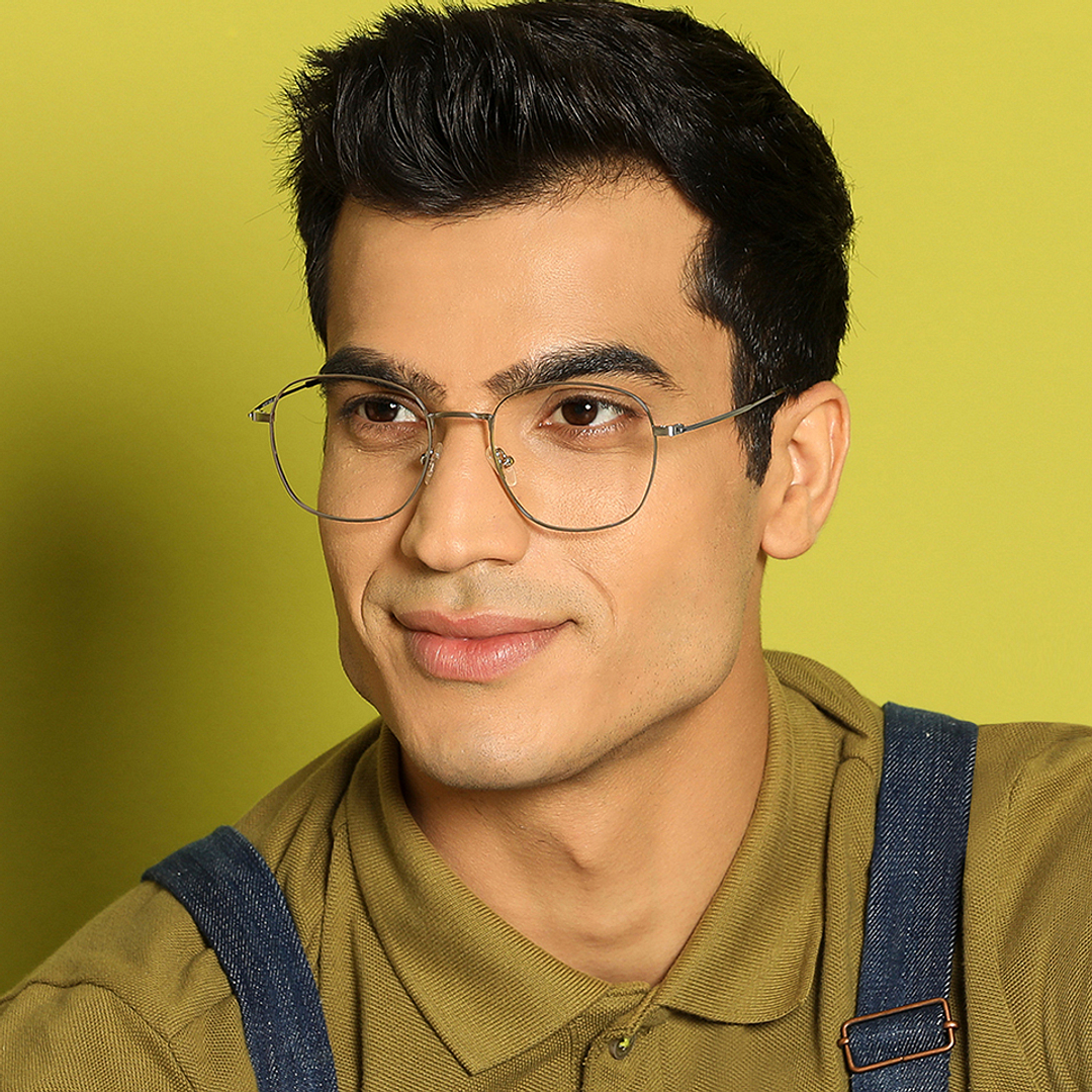 Vincent Chase Online Silver Full Rim Square left side