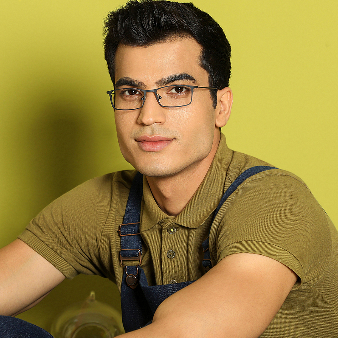 Vincent Chase Online Black Full Rim Rectangle right side