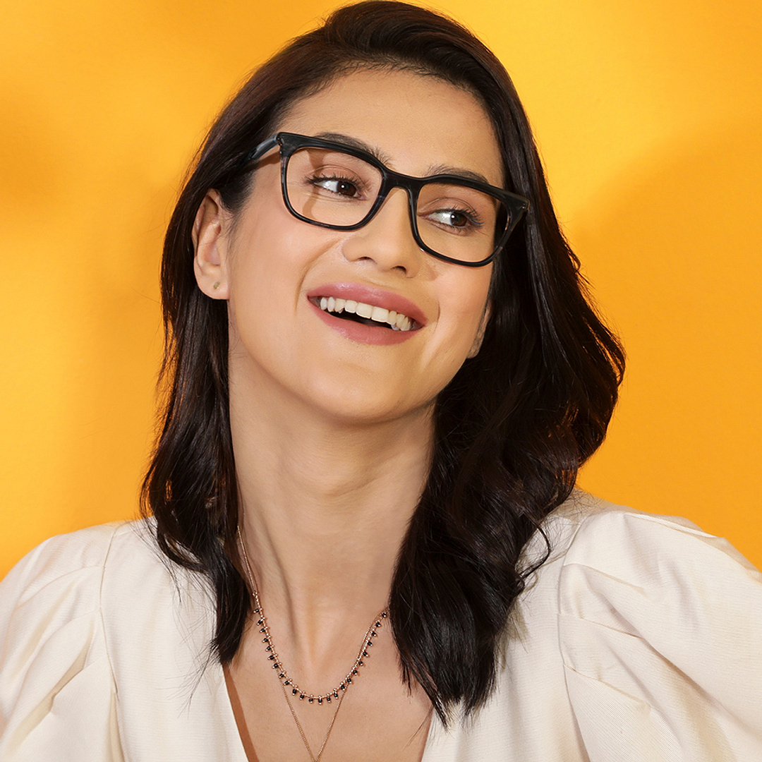 Vincent Chase Online Black Full Rim Rectangle left side
