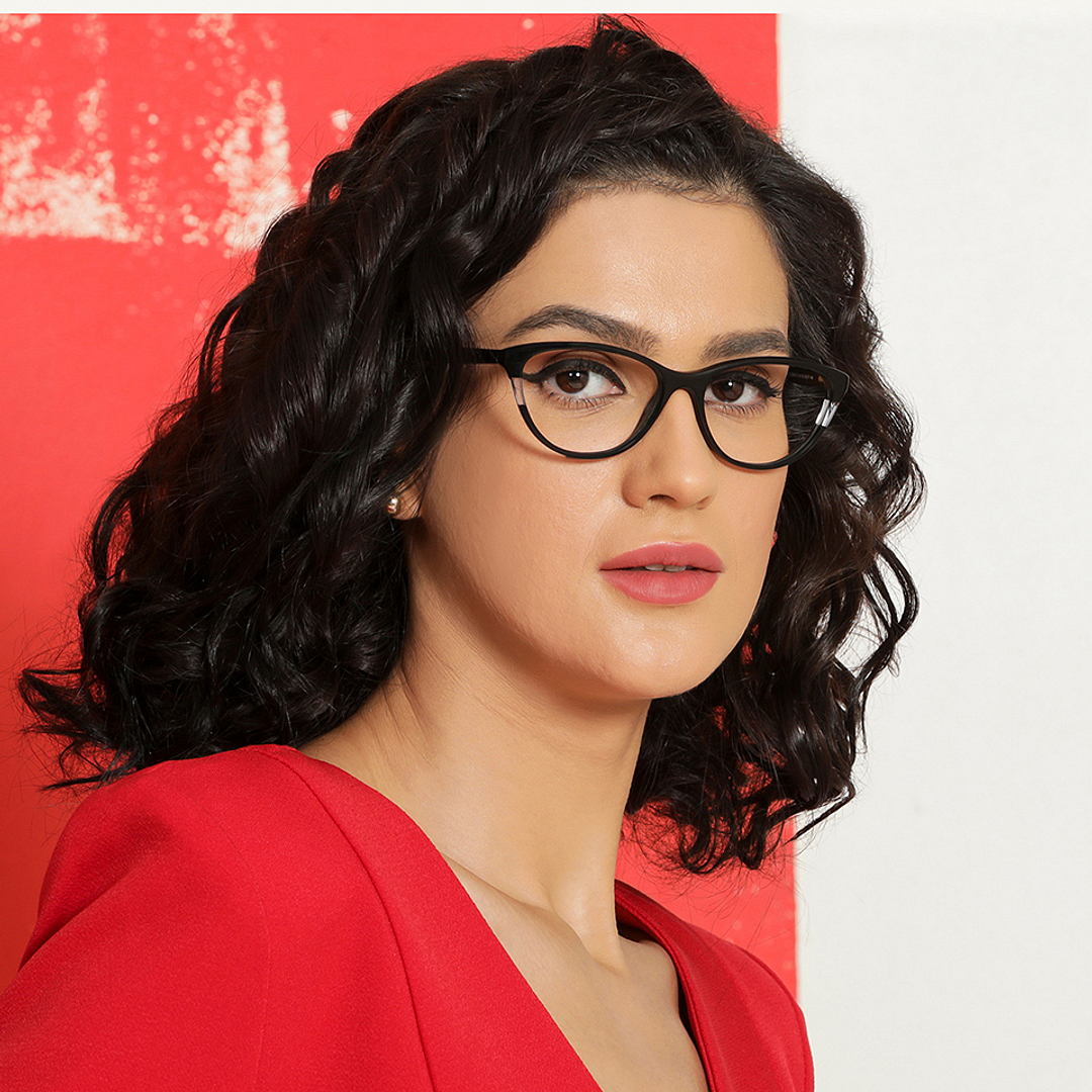 Vincent Chase Online Black Full Rim Cat Eye left side
