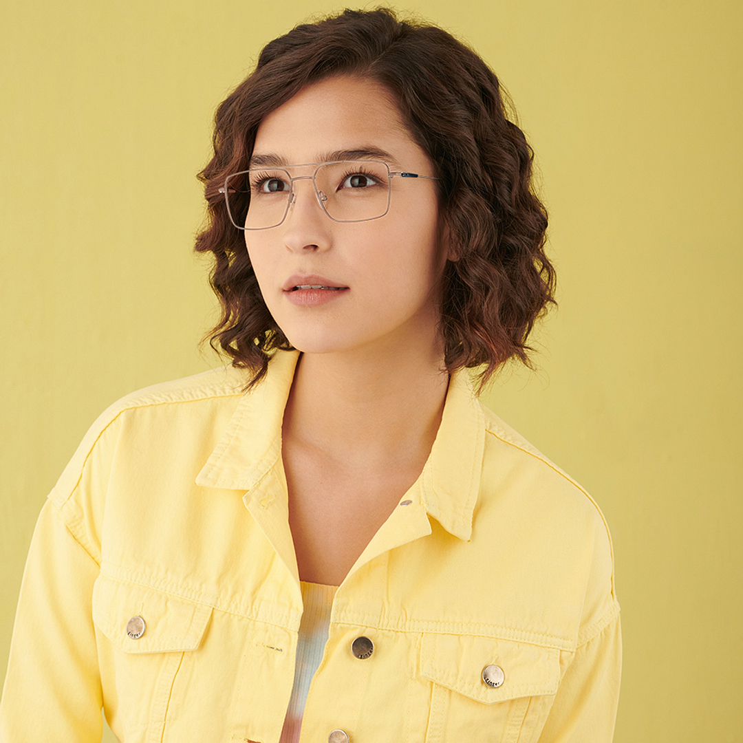 Vincent Chase Online Gold Full Rim Square right side