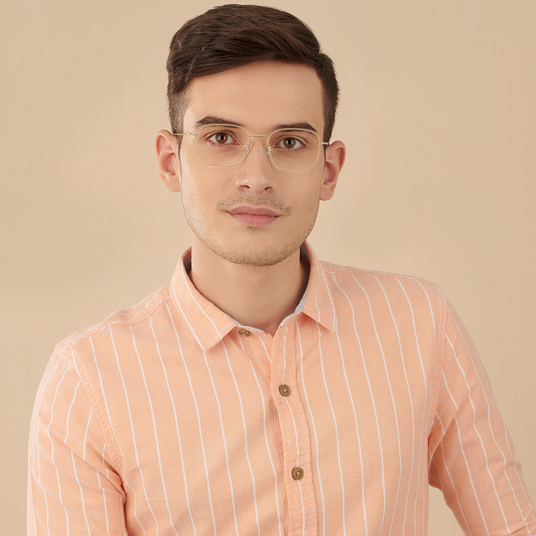 Vincent Chase Online Gold Full Rim Geometric right side