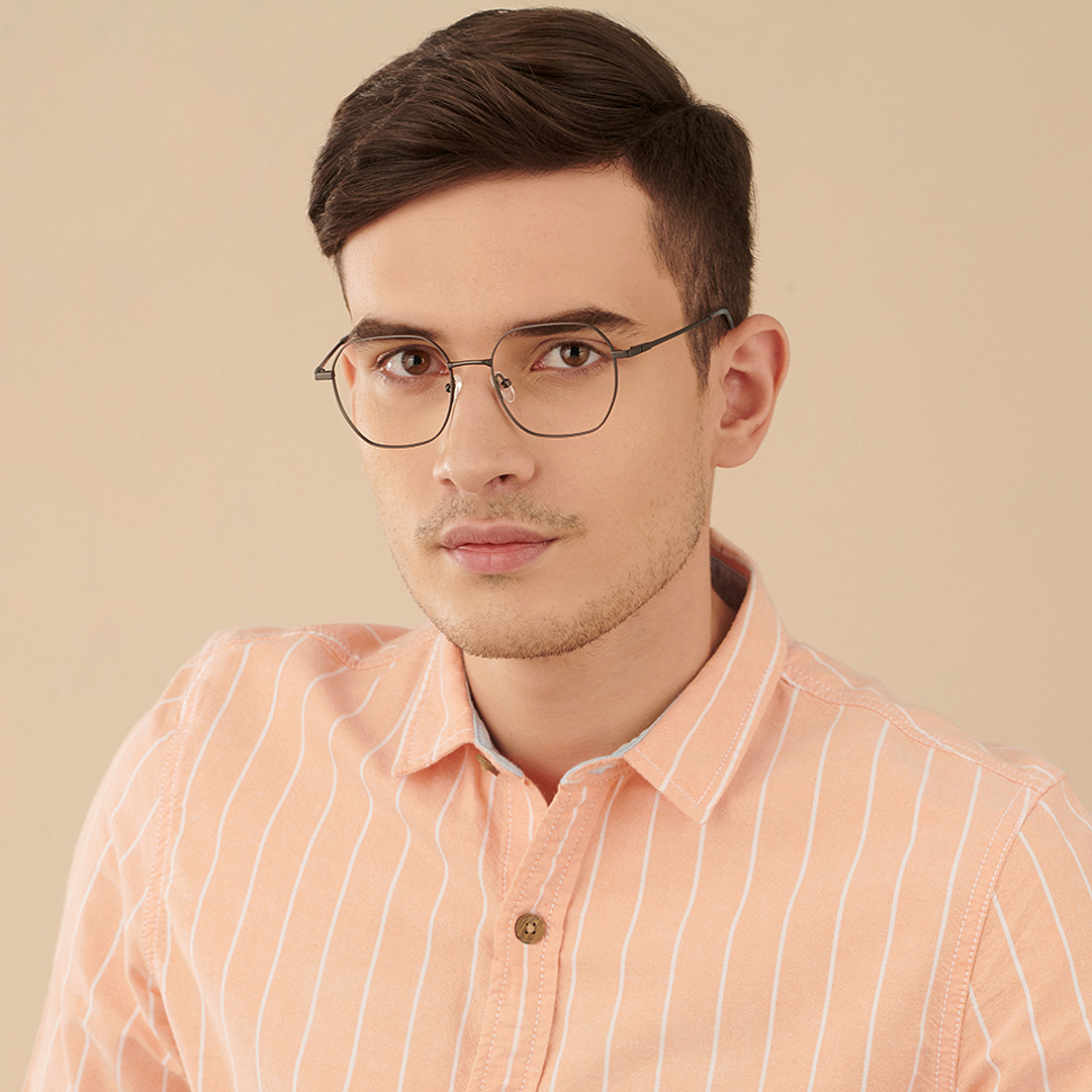 Vincent Chase Mid Gunmetal Full Rim Geometric left side