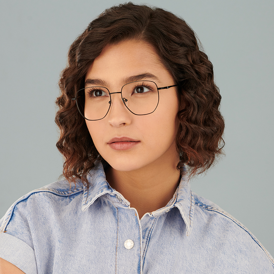 Vincent Chase Black Full Rim Geometric right side