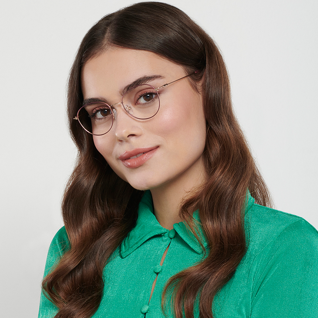 Vincent Chase Gold Full Rim Round right side