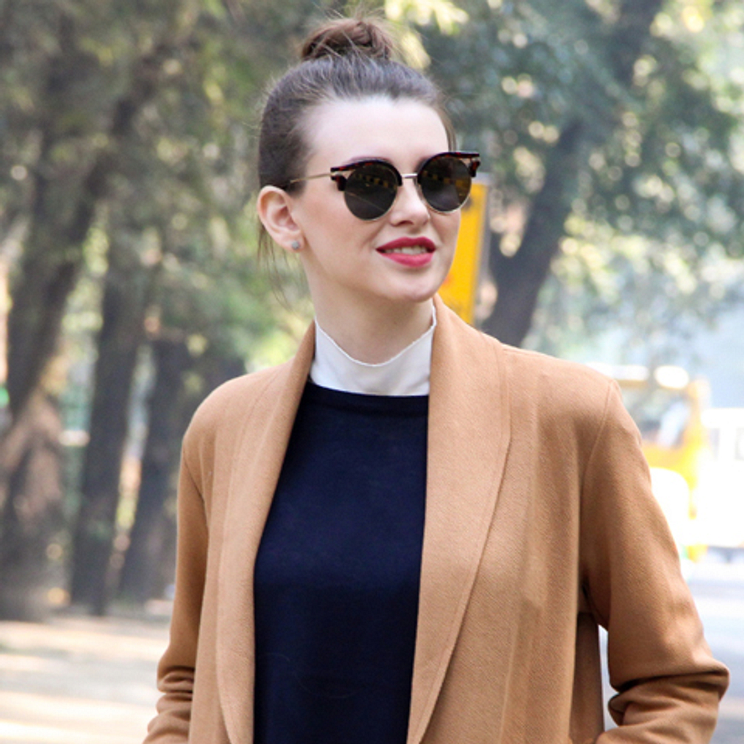 Vincent Chase Online Gold Full Rim Clubmaster left side