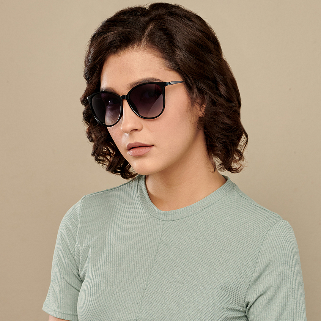 Vincent Chase Online Black Full Rim Cat Eye left side