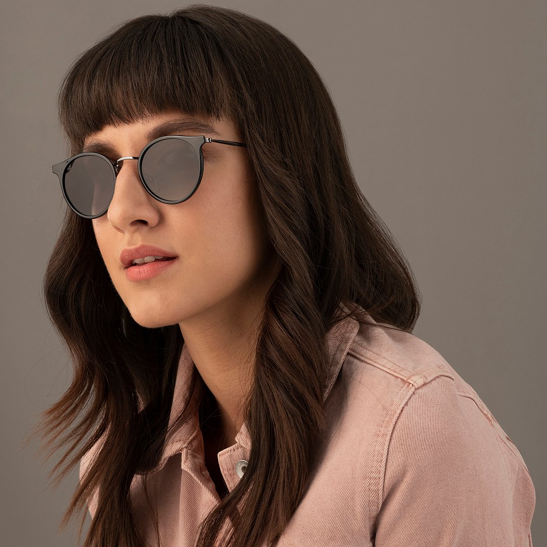 Vincent Chase Polarized Grey Full Rim Round right side