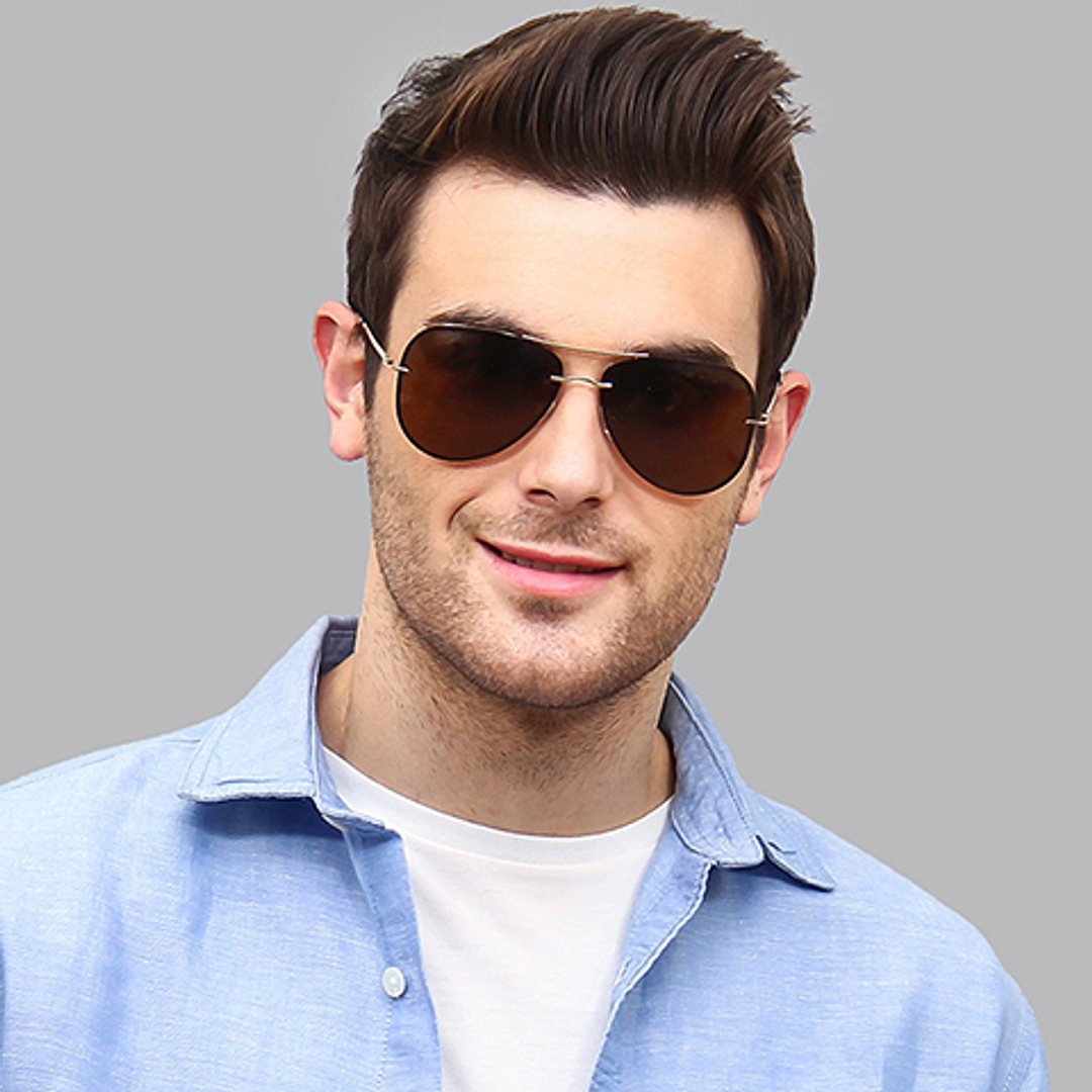 Vincent Chase Online Gold Full Rim Aviator left side