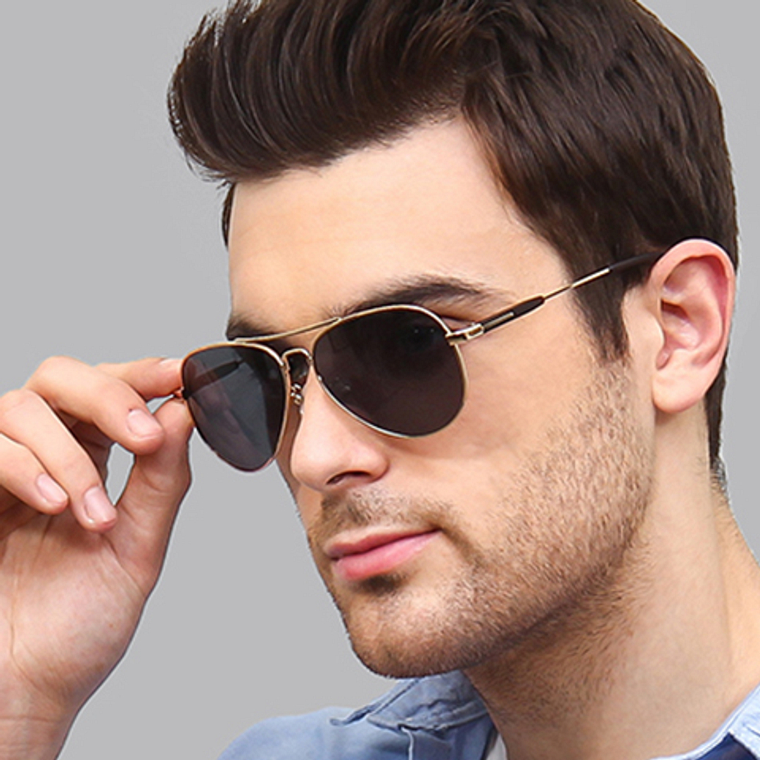 Vincent Chase Online Gold Full Rim Aviator right side