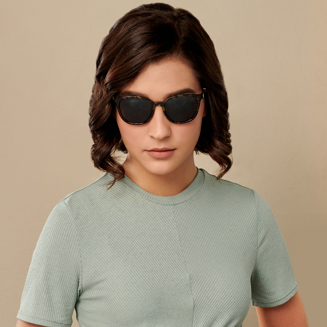 Vincent Chase Online Demi Full Rim Cat Eye right side