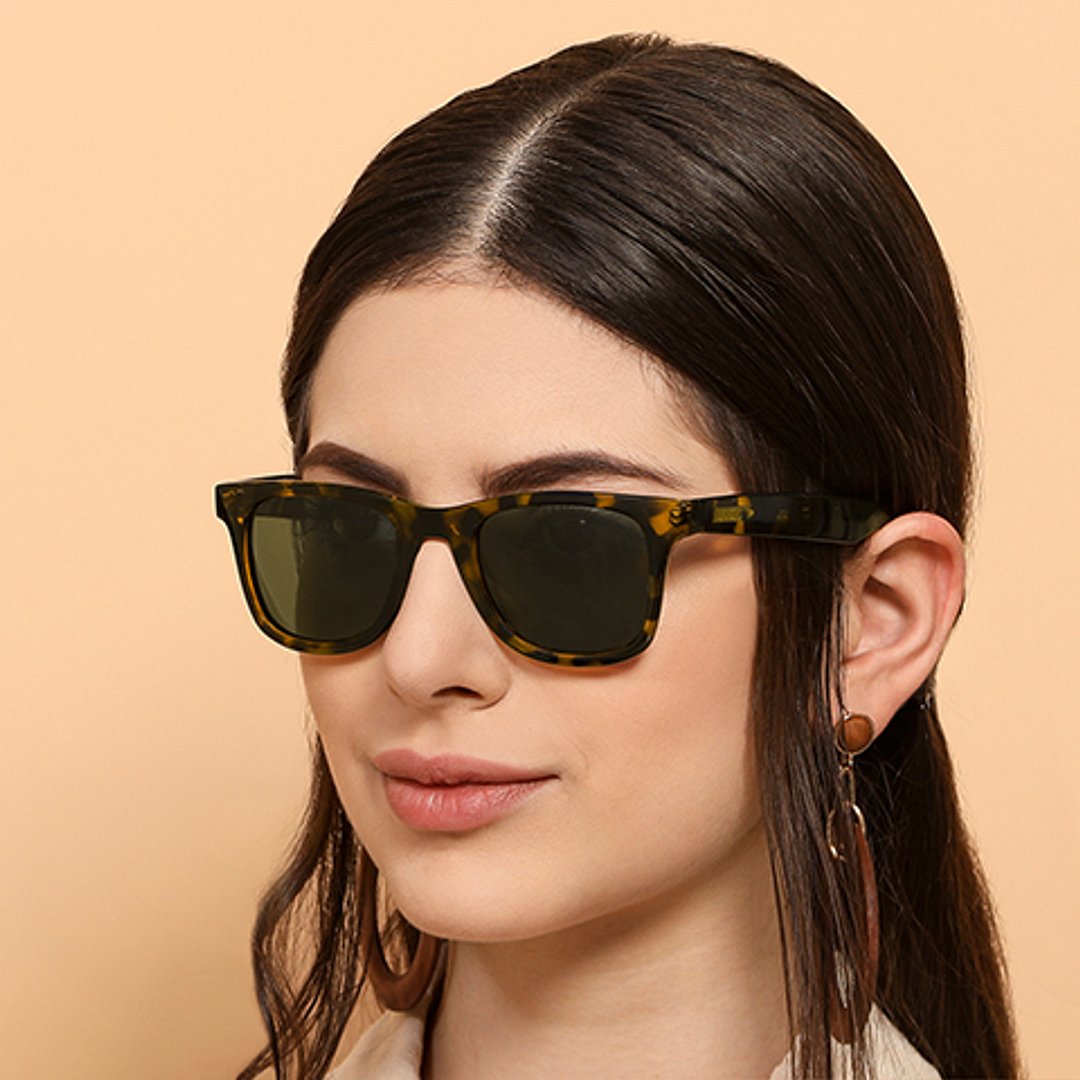 Vincent Chase Polarized Demi Full Rim Square right side