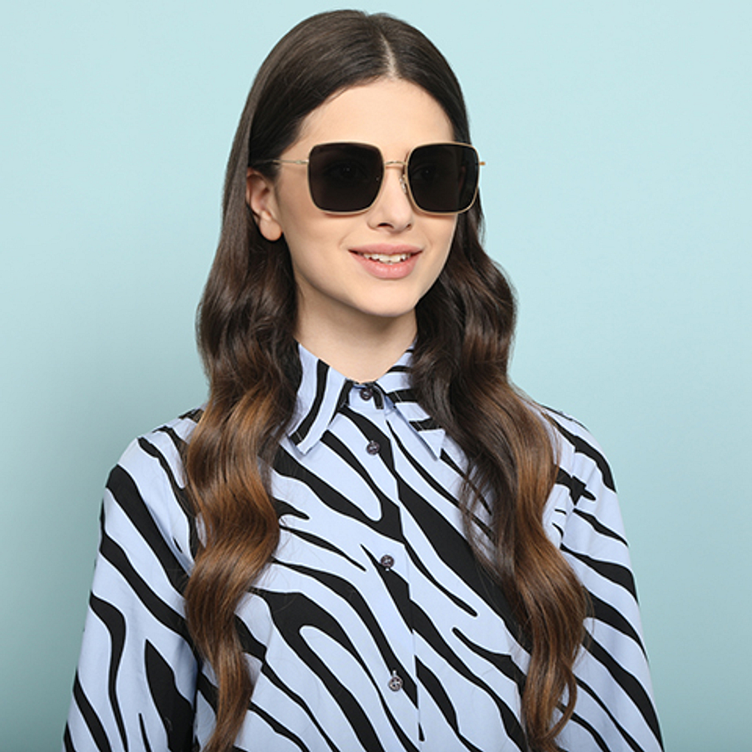 Vincent Chase Online Gold Full Rim Rectangle right side