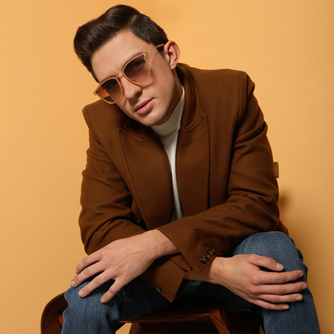 Vincent Chase Online Brown Full Rim Square right side