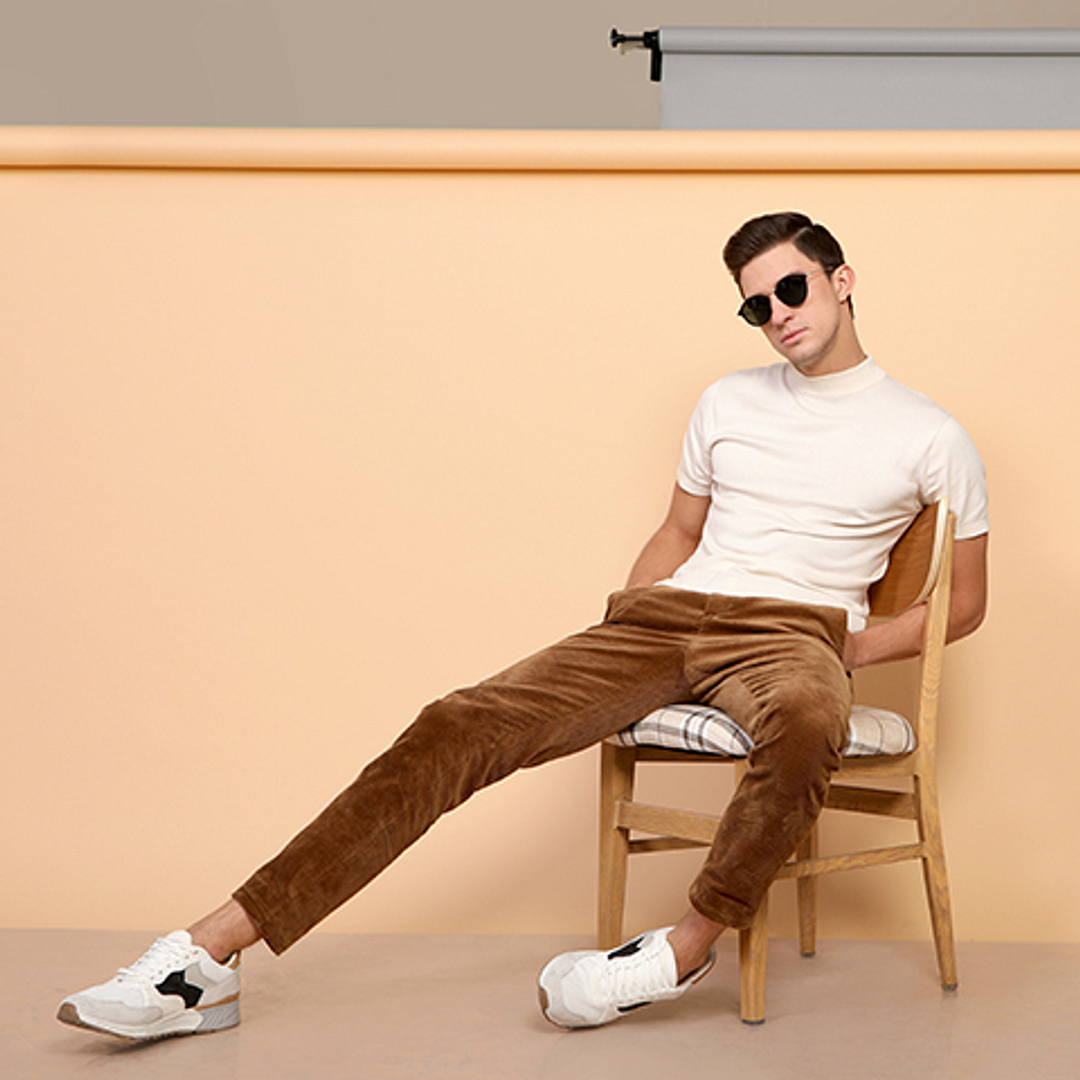 Vincent Chase Online Black Full Rim Round left side