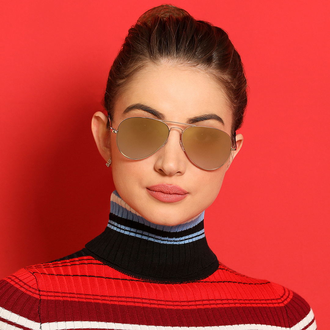 Vincent Chase Online Gold Full Rim Aviator left side