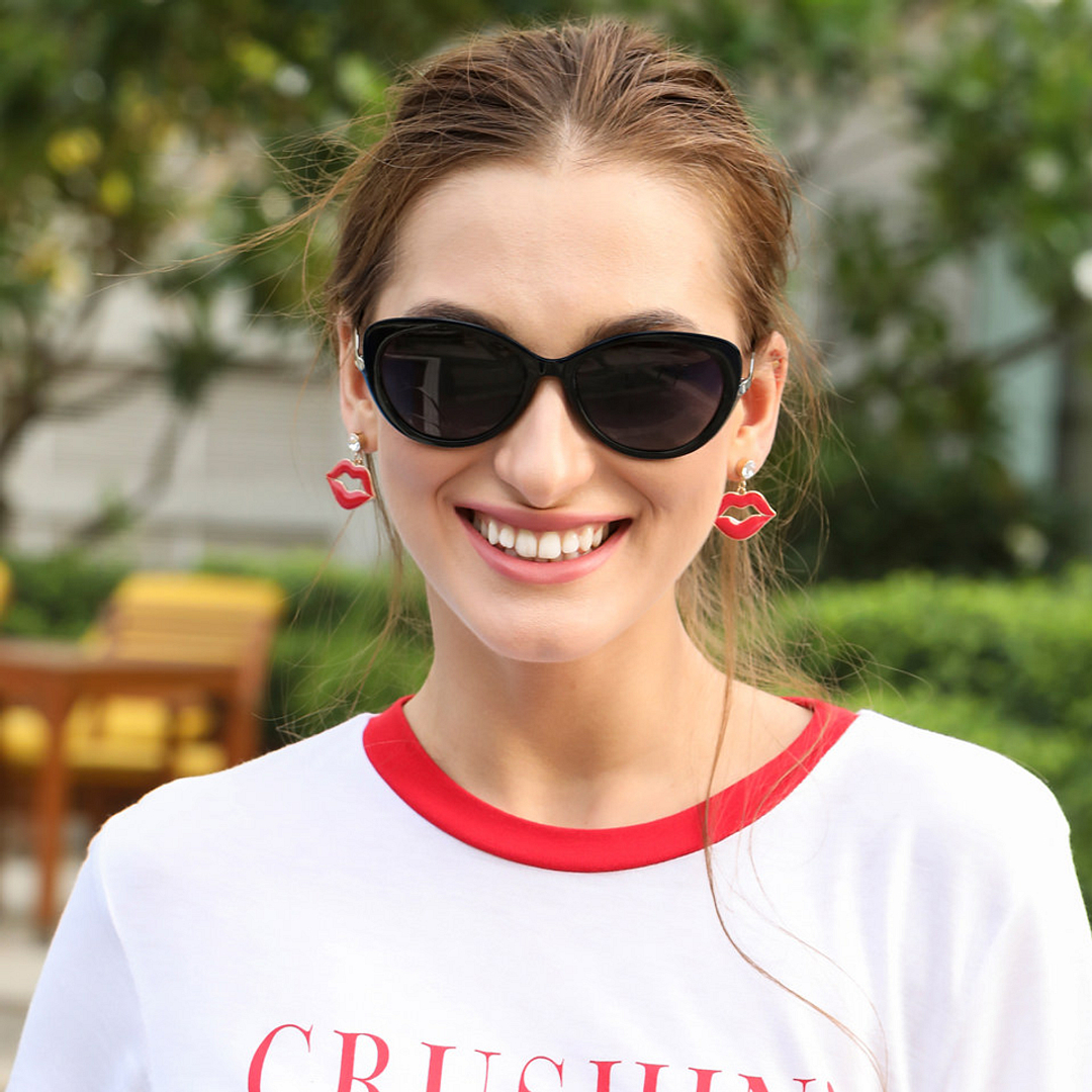 Vincent Chase Online Black Full Rim Cat Eye left side