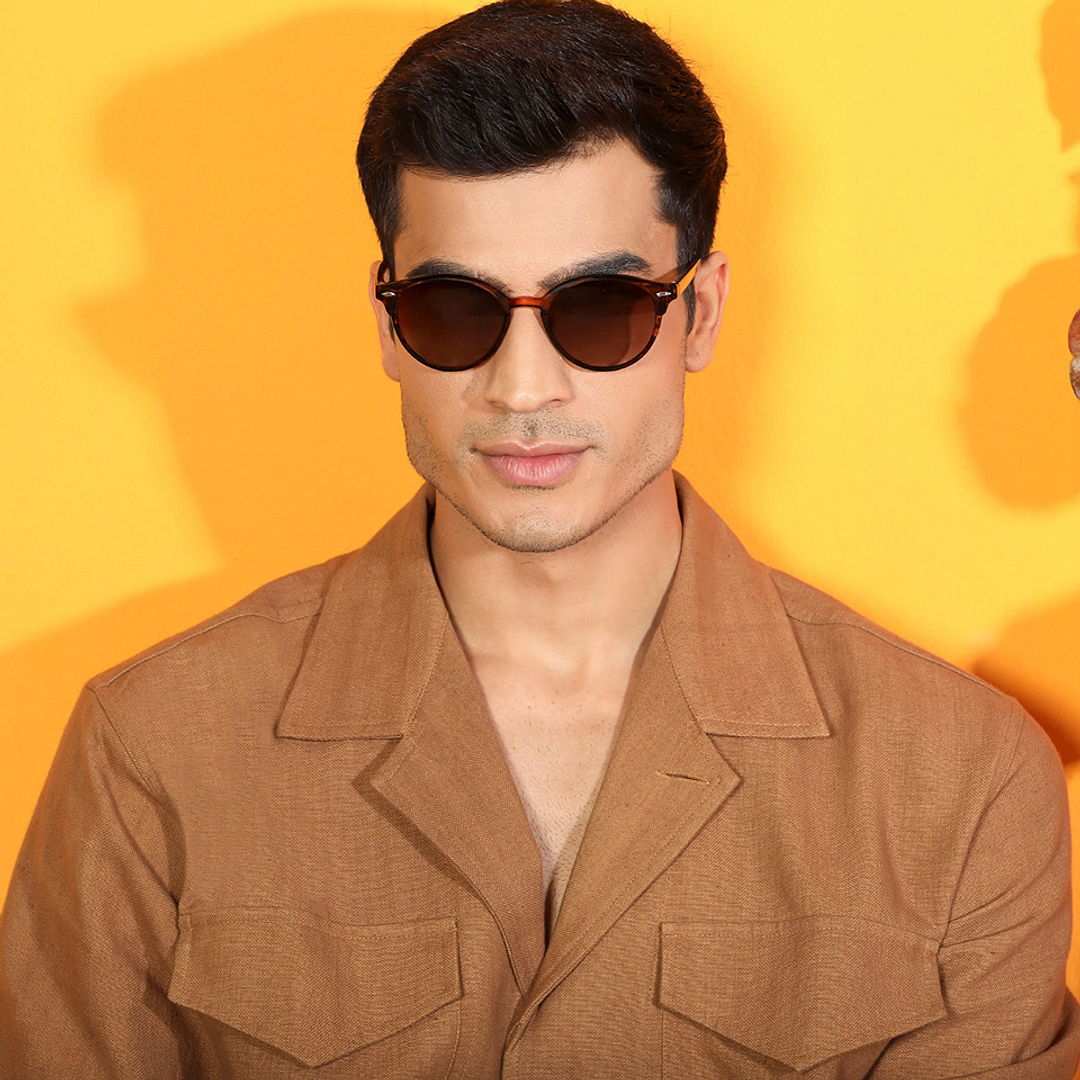 Vincent Chase Polarized Brown Full Rim Round right side