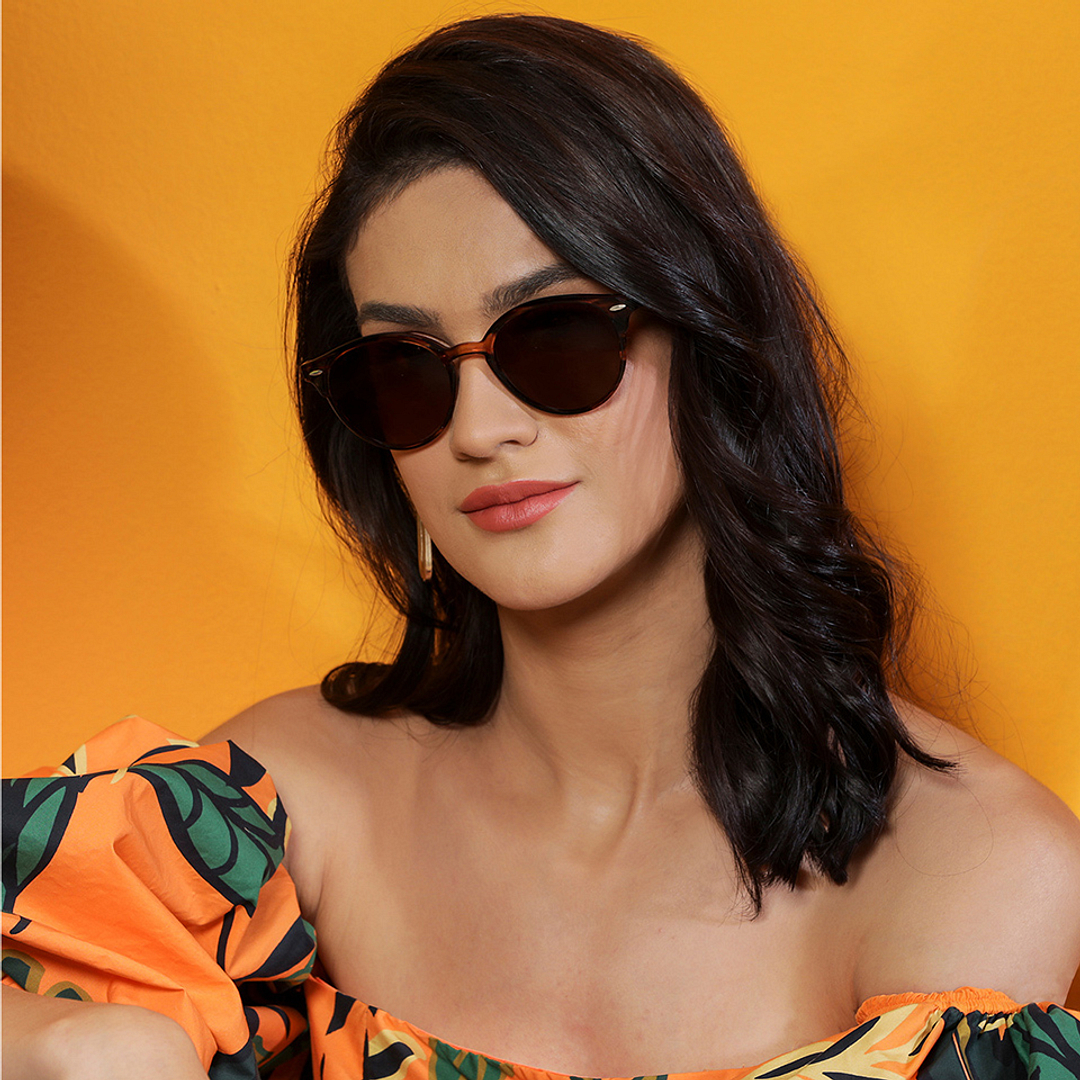 Vincent Chase Polarized Brown Full Rim Round right side