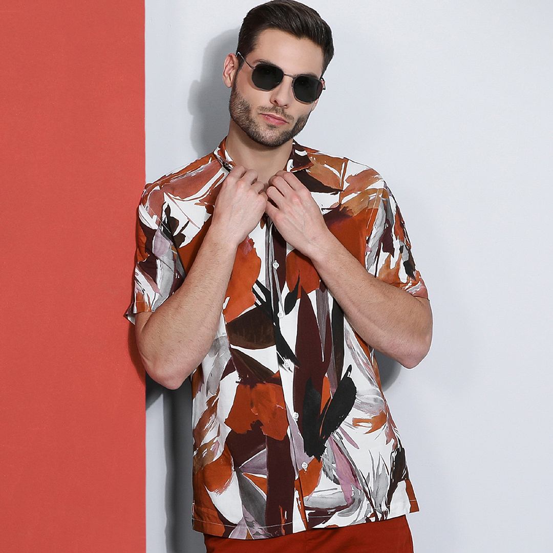 Vincent Chase Polarized Gunmetal Full Rim Geometric left side