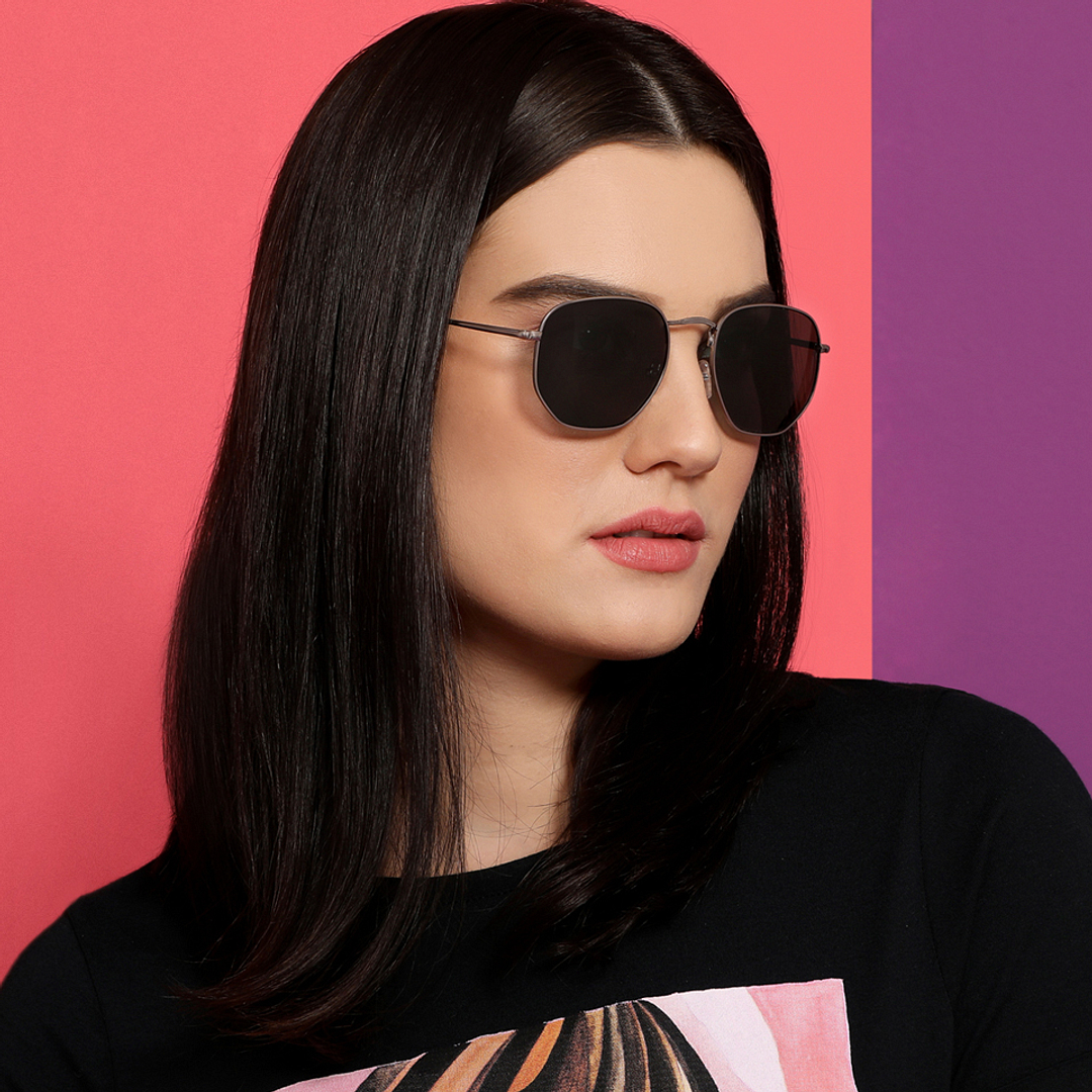 Vincent Chase Polarized Gunmetal Full Rim Geometric left side