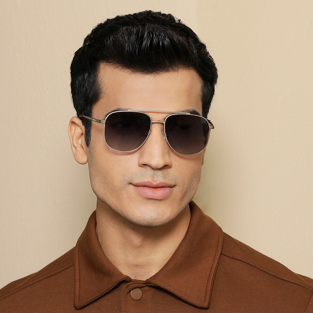 Vincent Chase Polarized Gold Full Rim Square left side