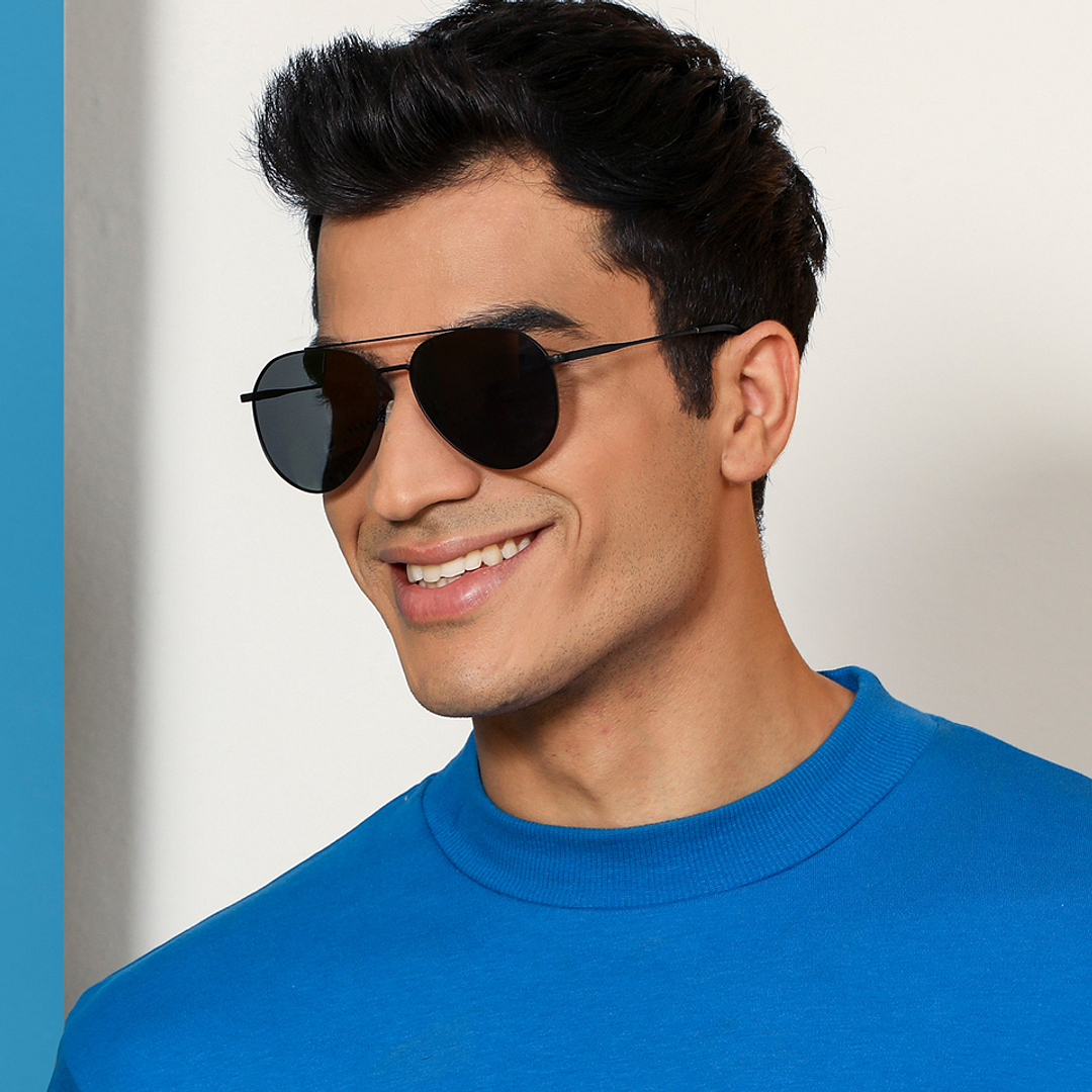 Vincent Chase Online Black Full Rim Aviator left side