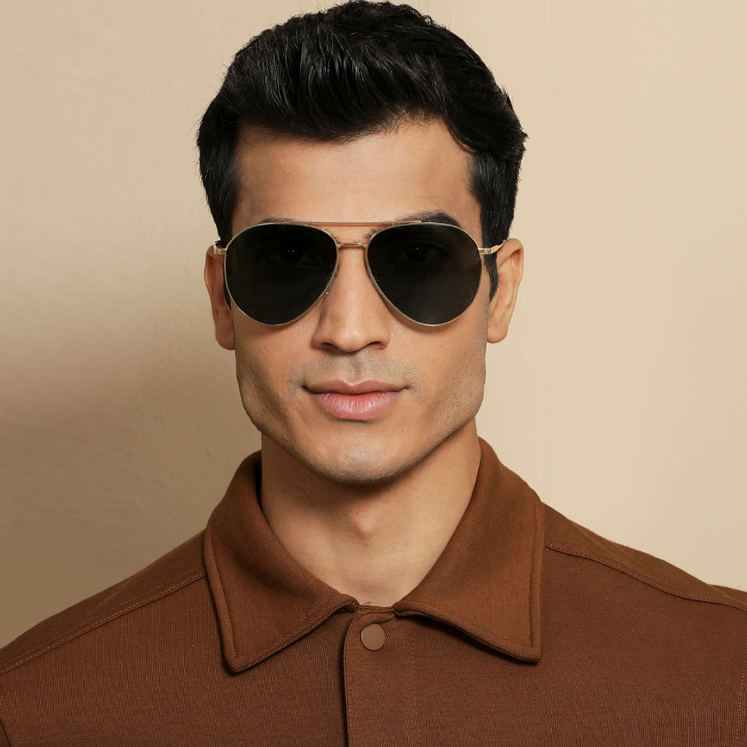 Vincent Chase Online Gold Full Rim Aviator right side