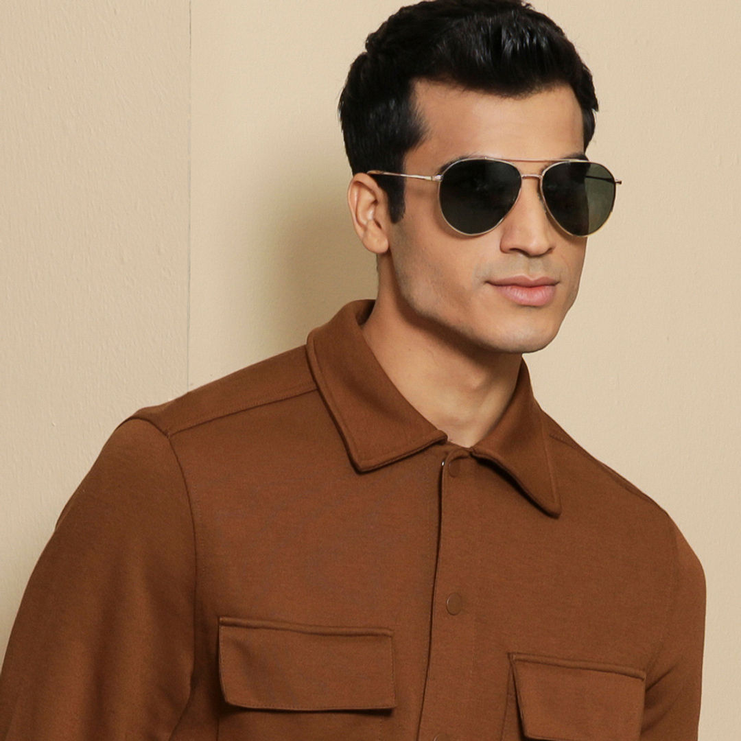 Vincent Chase Online Gold Full Rim Aviator left side