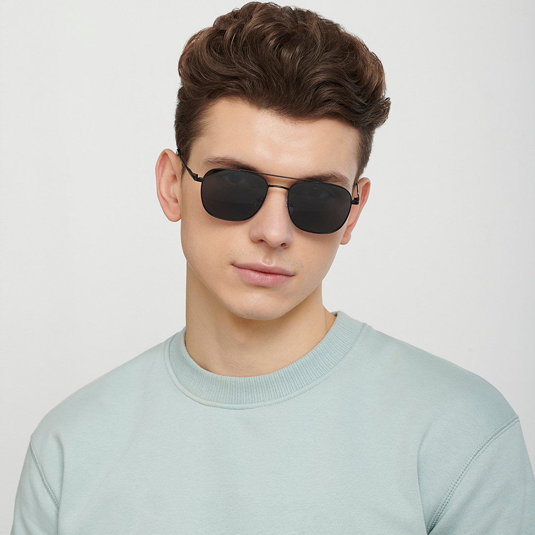 Vincent Chase Polarized Black Full Rim Rectangle right side