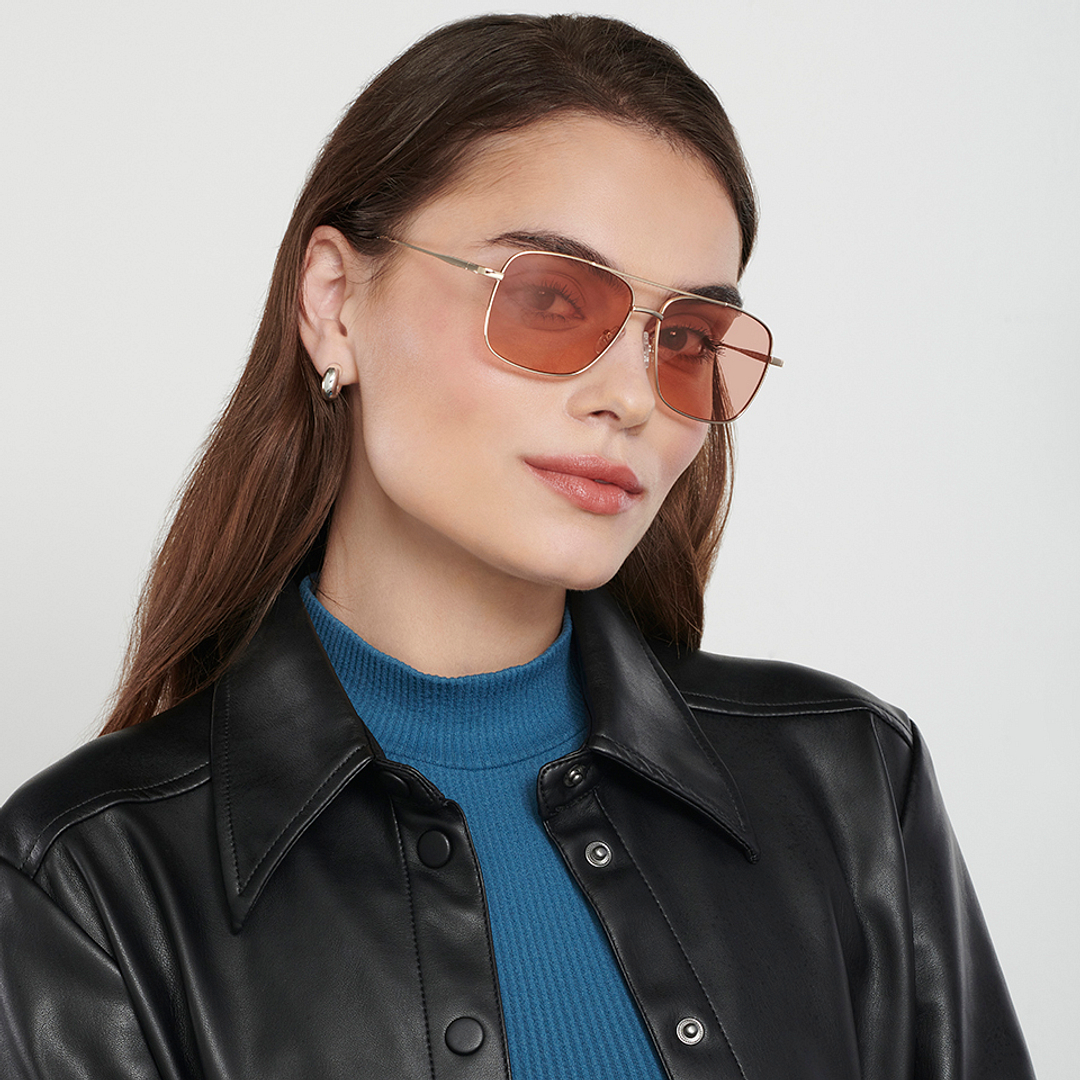 Vincent Chase Online Gold Full Rim Square right side