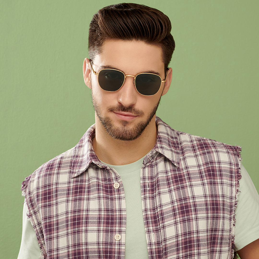 Vincent Chase Polarized Gold Full Rim Round left side