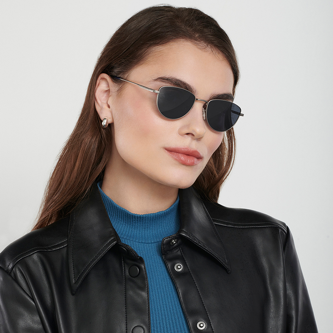 Vincent Chase Online Gunmetal Full Rim Cat Eye right side