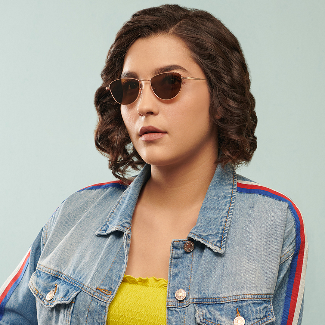 Vincent Chase Online Gold Full Rim Cat Eye left side