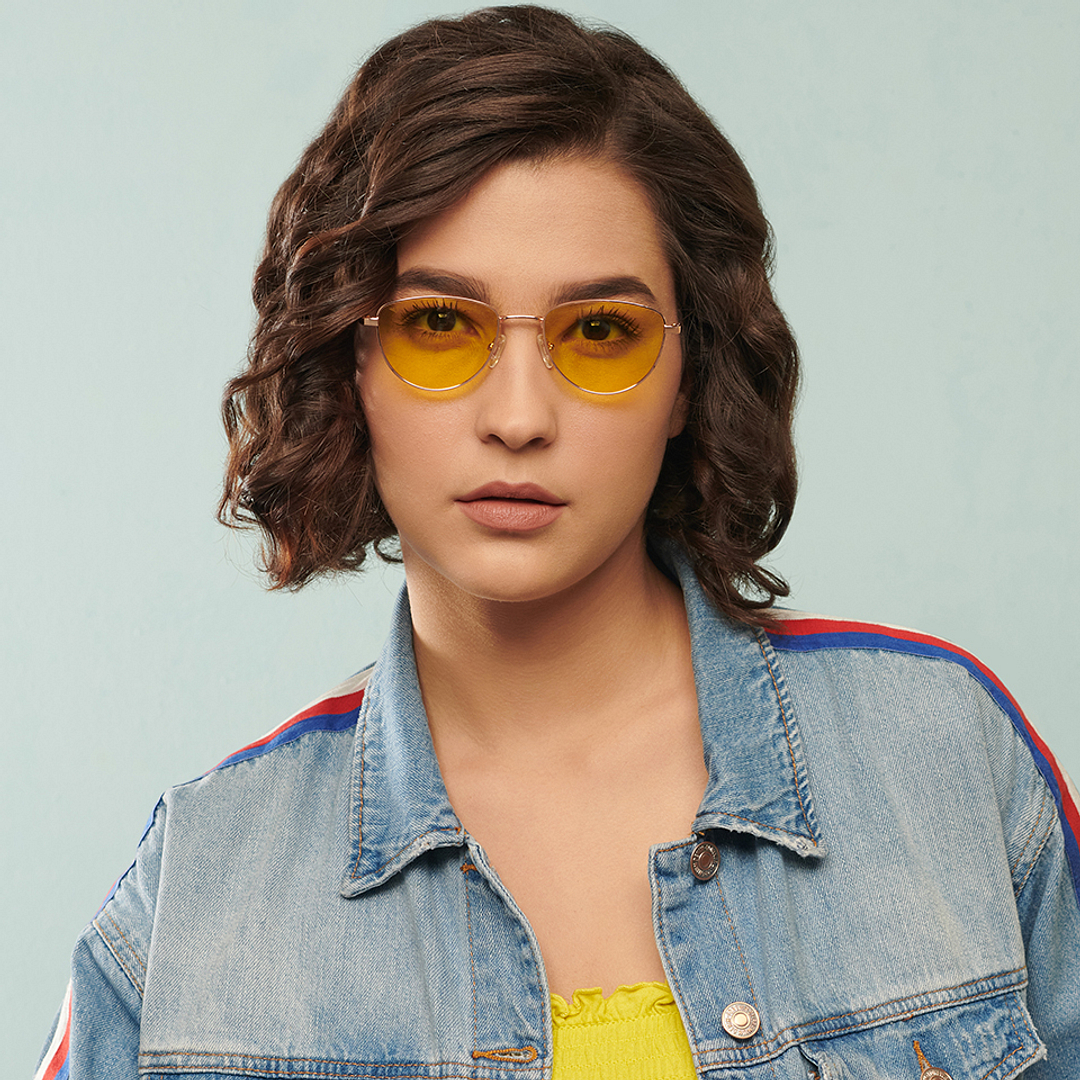 Vincent Chase Online Gold Full Rim Cat Eye left side