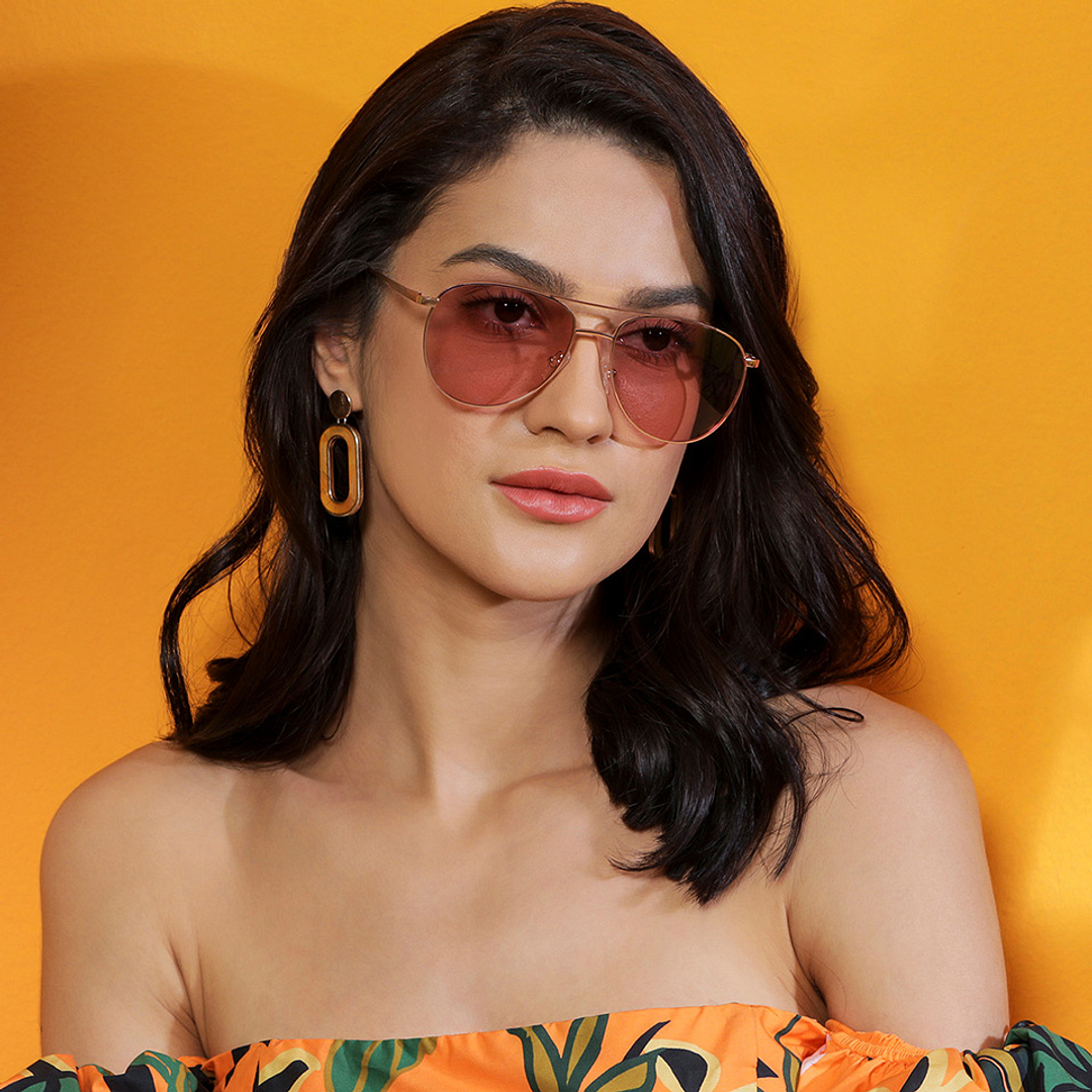 Vincent Chase Online Gold Full Rim Aviator right side
