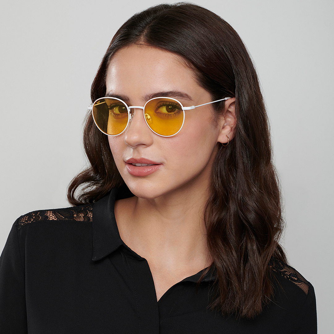 Vincent Chase Online White Full Rim Round right side